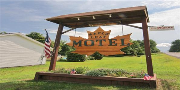 Maple Leaf Motel Schroon Lake Exterior photo
